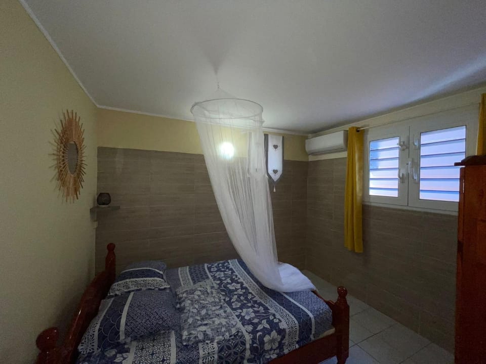 T2 à Sainte-Marie proche Tombolo Apartment in La Trinité