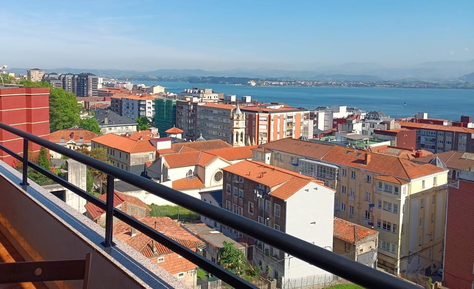 Piso céntrico con vistas al mar Apartment in Santander