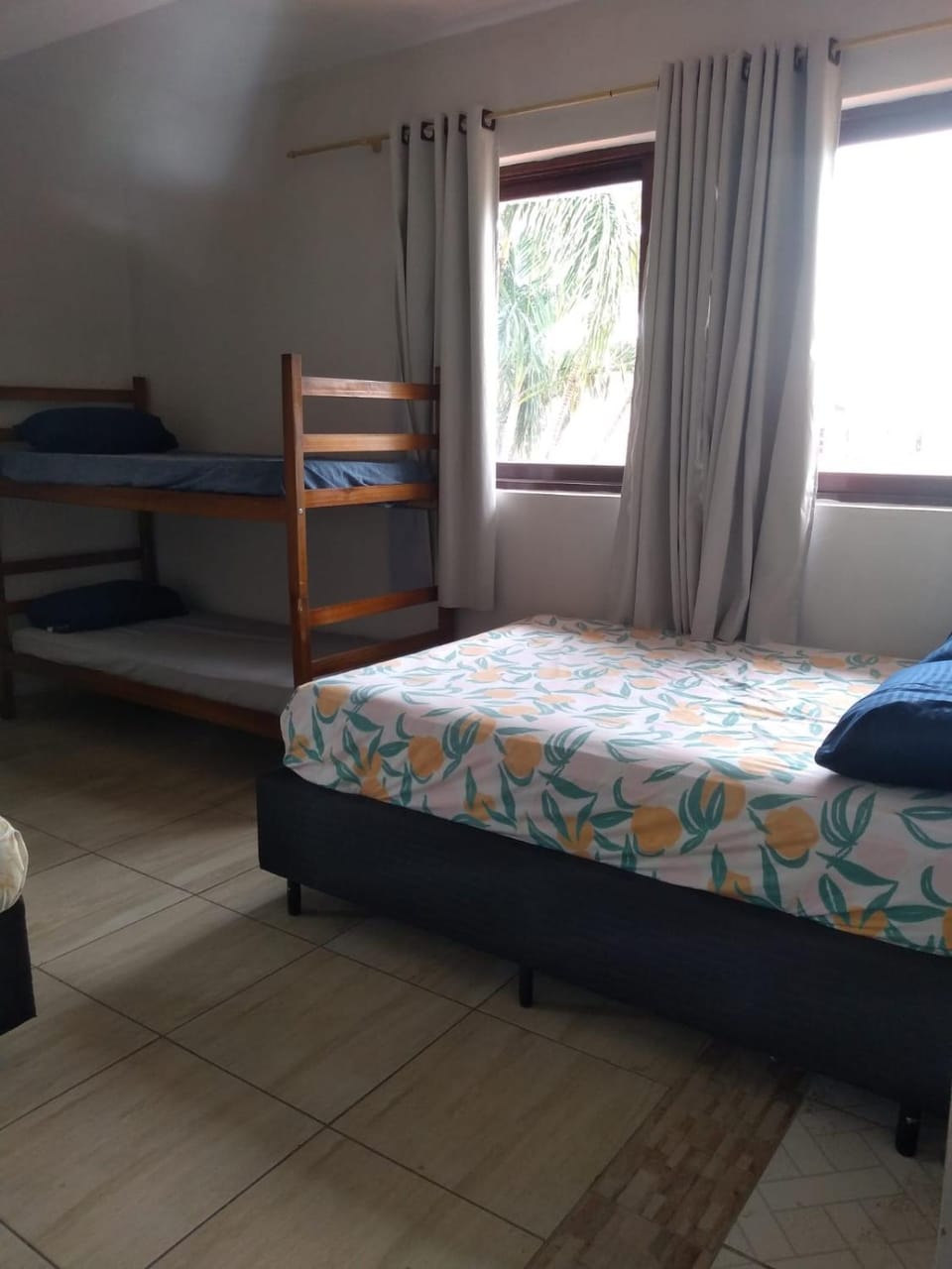 Casarão Pertinho da Praia Bed and Breakfast in Bertioga