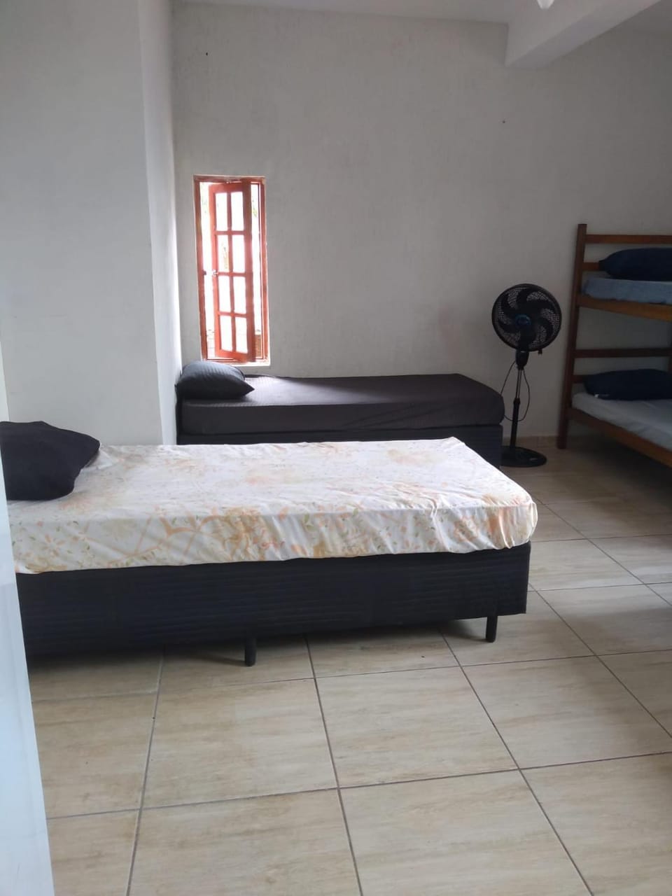 Casarão Pertinho da Praia Bed and Breakfast in Bertioga
