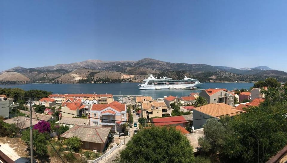 L' Attico Apartment in Argostolion