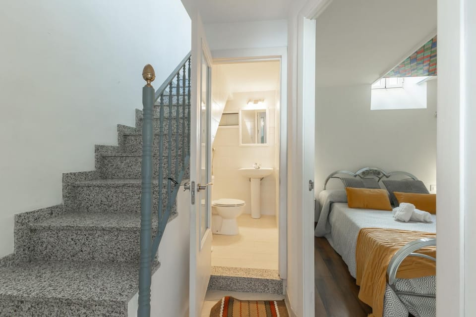 Bathroom, Bedroom