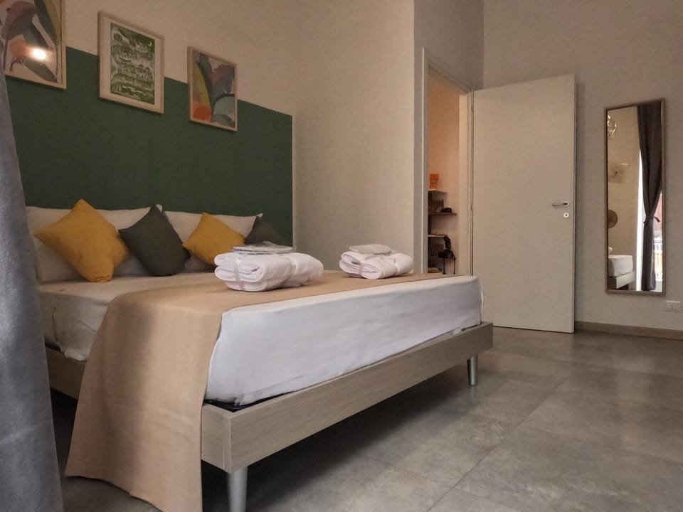 Bed, Photo of the whole room, Bedroom, towels, wardrobe
