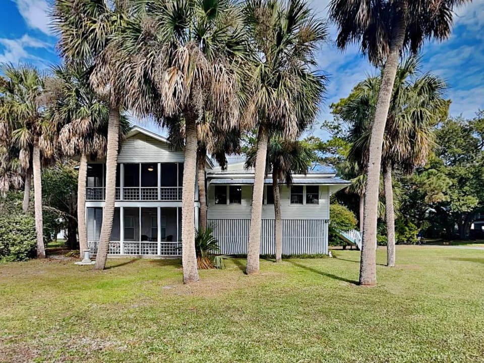 2nd Avenue by Tybee Vacation Rentals House in Tybee Island