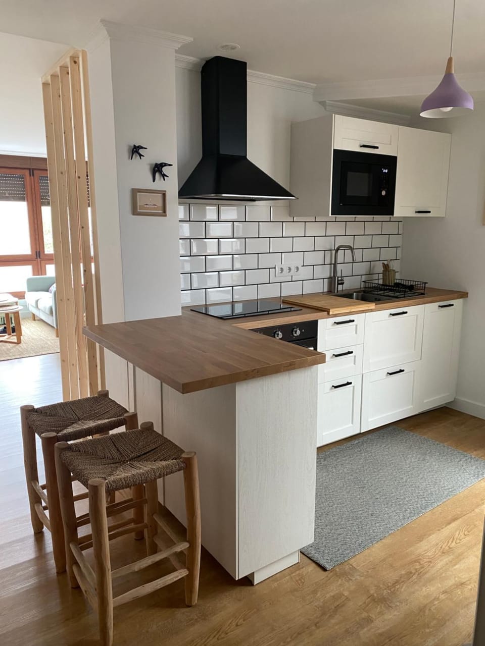 Kitchen or kitchenette, Dining area, dishwasher, stove