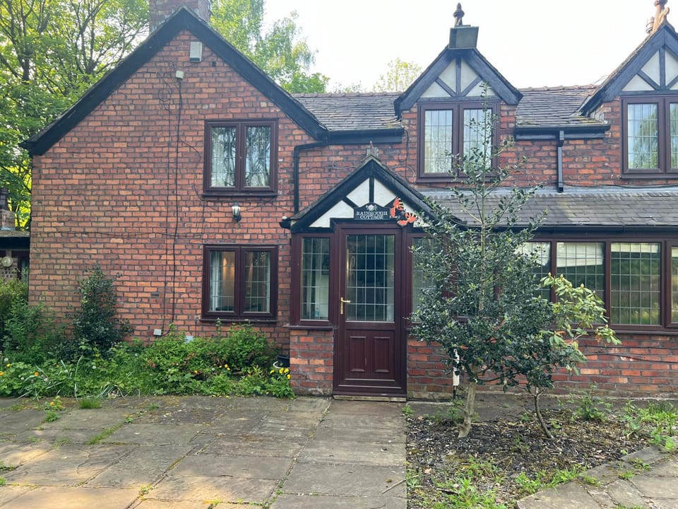 Property building, Garden view