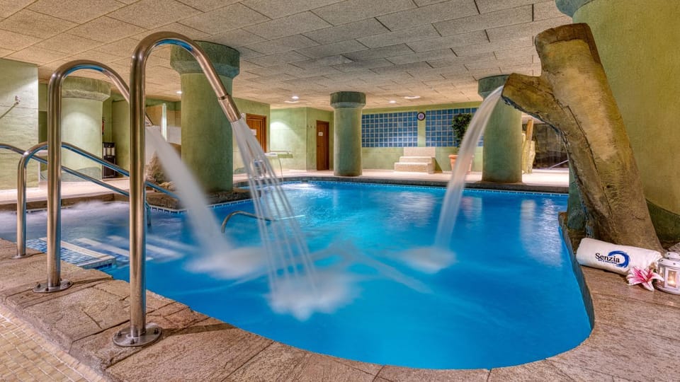 Spa and wellness centre/facilities, Area and facilities
