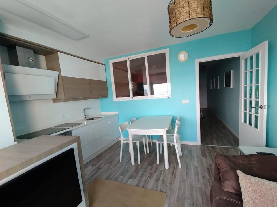 Faro da Borneira Apartment in Cangas