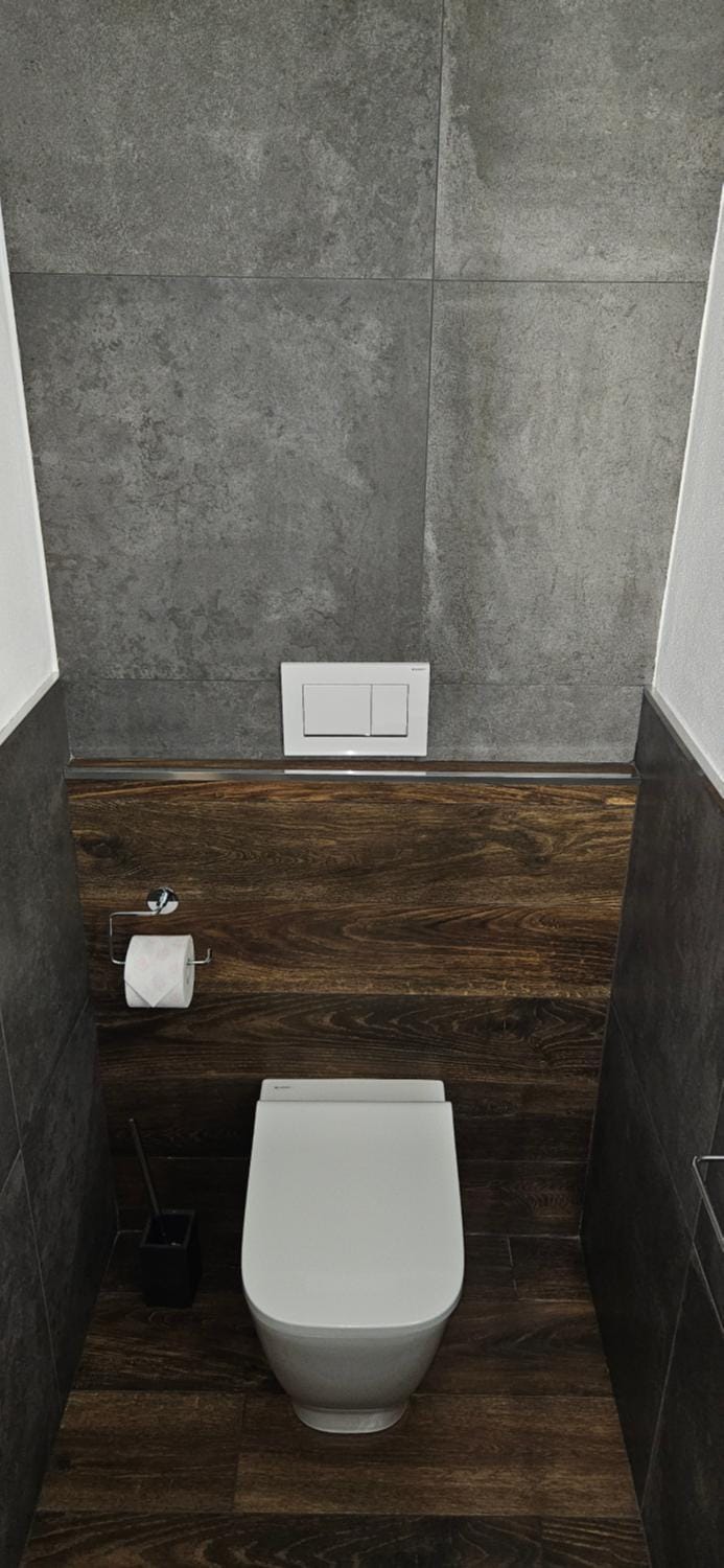 Toilet, Bathroom