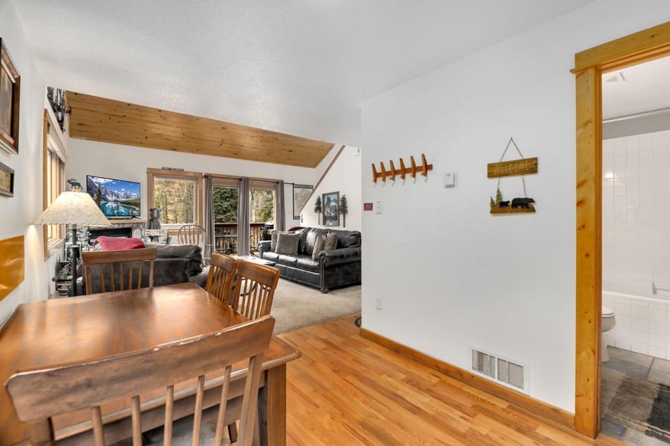 Bugle Pointe A09 by Estes Park Condos Apartment in Estes Park