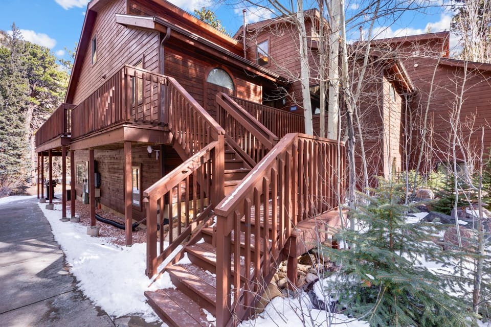 Bugle Pointe B15 by Estes Park Condos Apartment in Estes Park