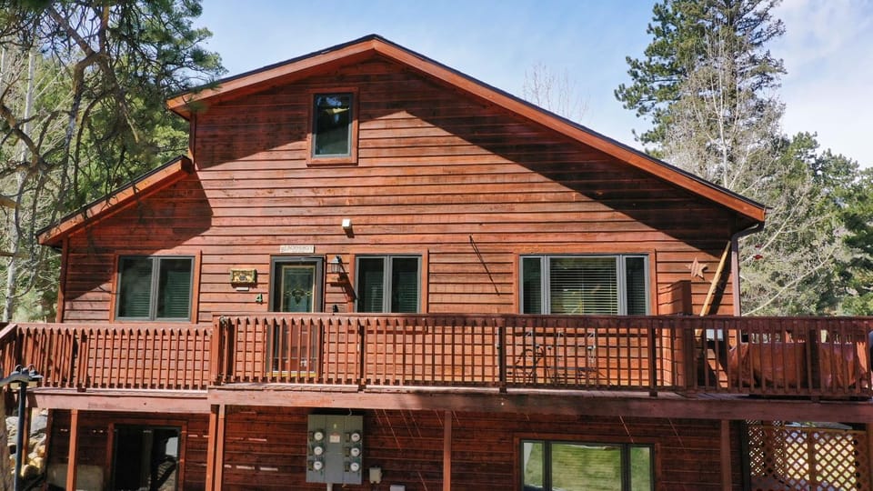 Bugle Pointe A04 by Estes Park Condos Apartment in Estes Park