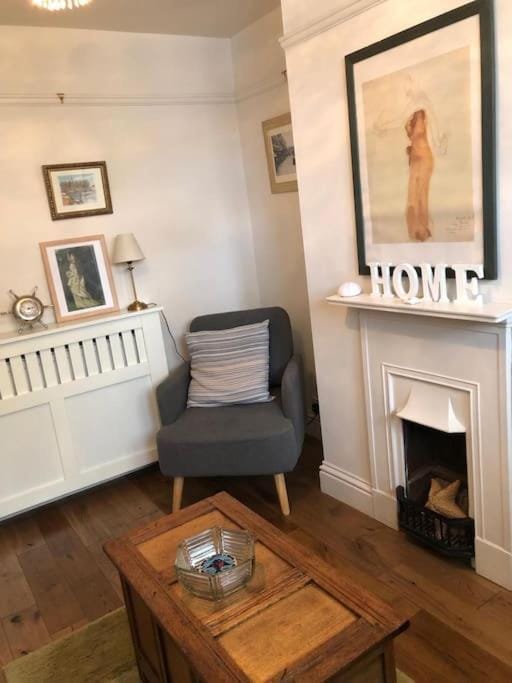 Iris Cottage House in Whitstable