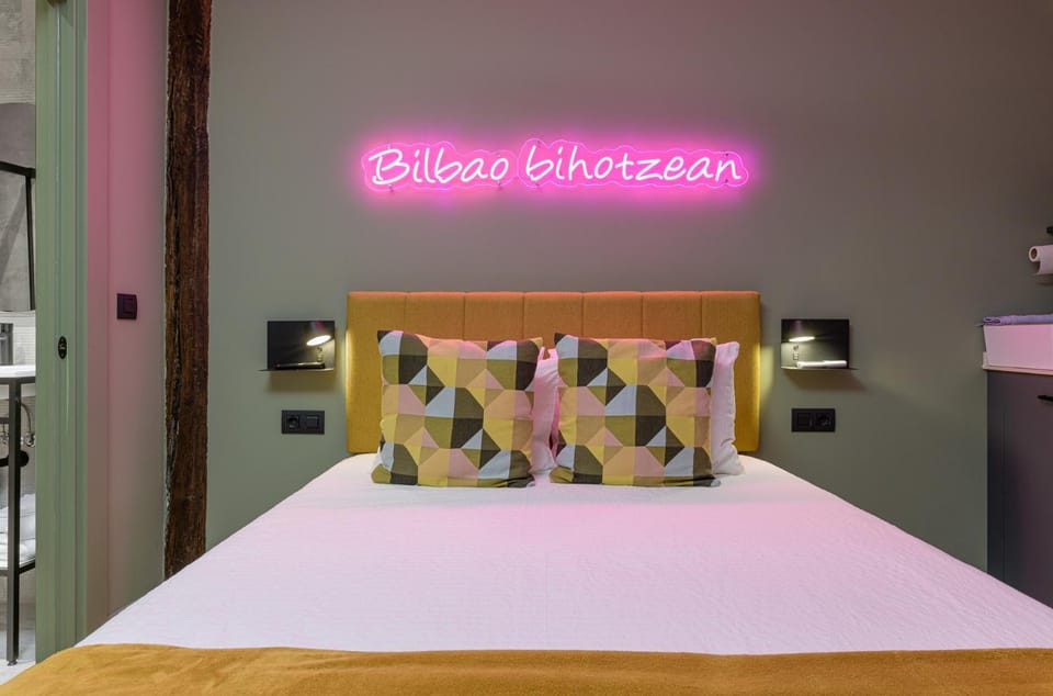 Ribera · Rooms · Old Town · A/C · From 1880 Vacation rental in Bilbao