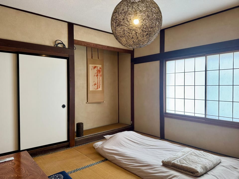 北アルプス麓のゲストハウス林屋 Bed and Breakfast in Kitaazumi District