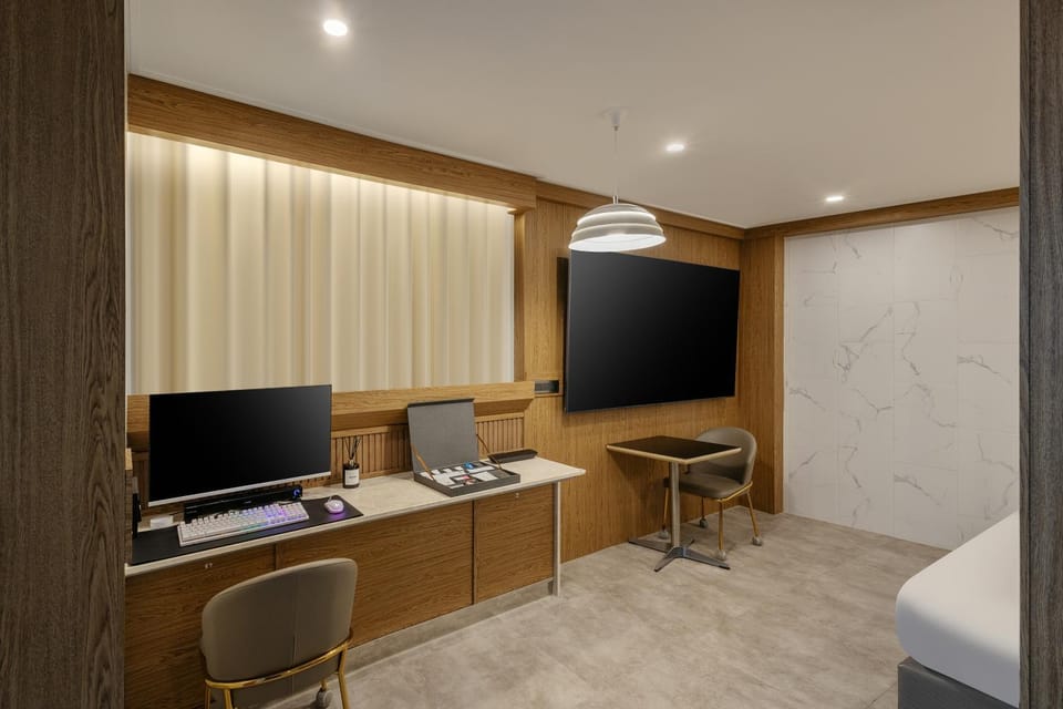 Photo of the whole room