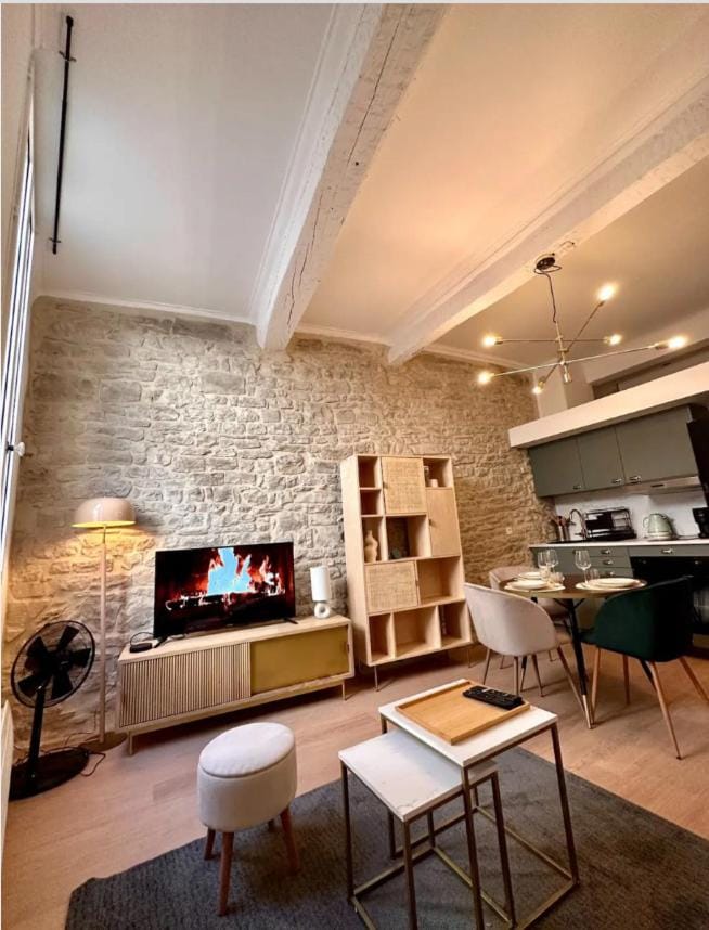 Appartement à deux pas des arènes de Nîmes Apartment in Nimes