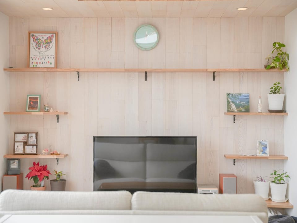 Communal lounge/ TV room, Living room