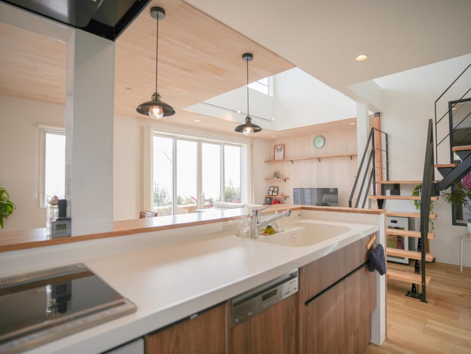 Living room, Communal kitchen, Sea view