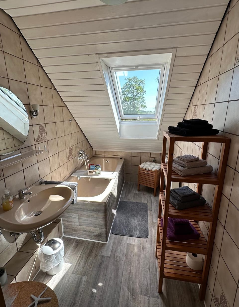 Rosenhaus Esens - Wohnung Backbord Apartment in Esens
