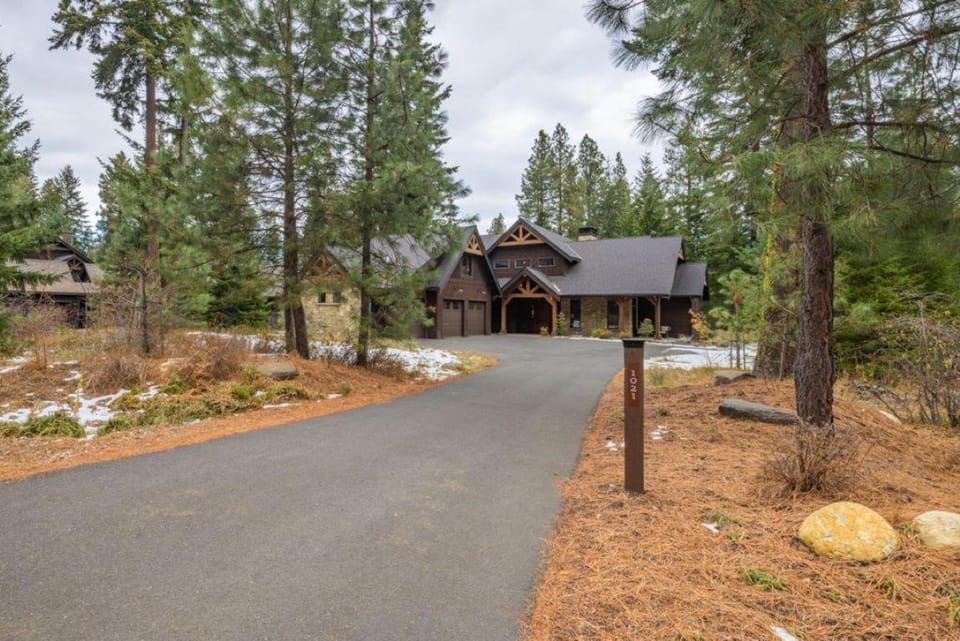 Golf View, Hot Tub, Suncadia Pool Access House in Kittitas County