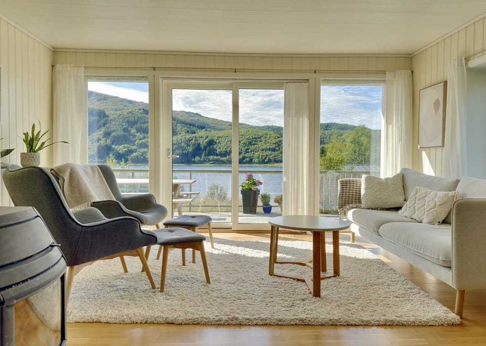 Day, Living room, Mountain view, Sea view, fireplace