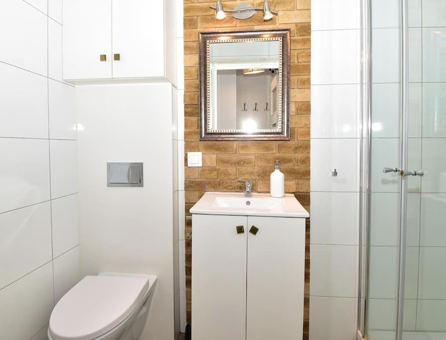 Komfortowe apartamenty przy Rynku Klimatyzacja Apartment in Wroclaw