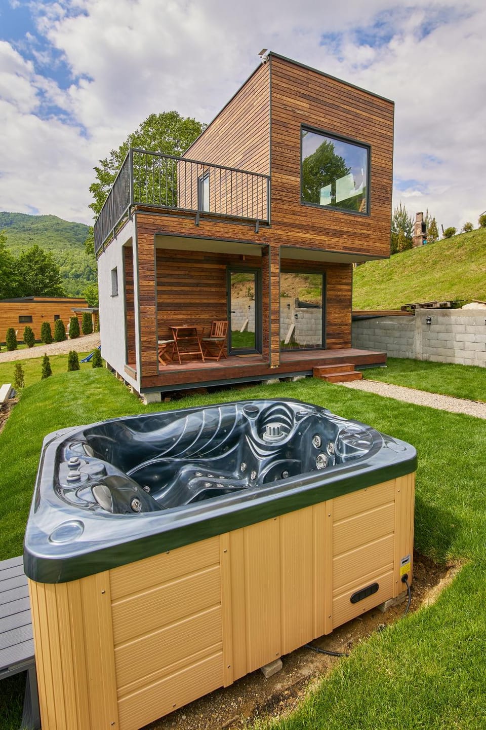 Property building, Natural landscape, Garden, Hot Tub