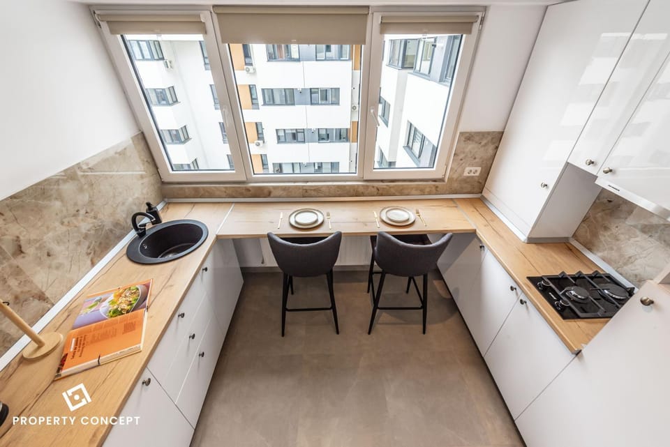 Kitchen or kitchenette, Living room, Seating area, Dining area, stove