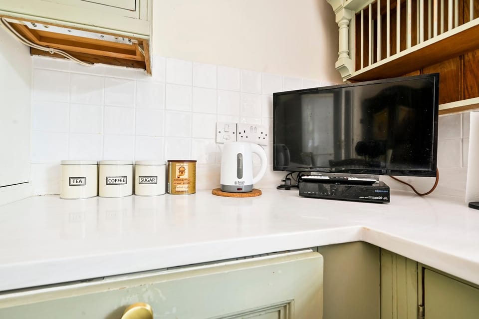 Coffee/tea facilities, Kitchen or kitchenette
