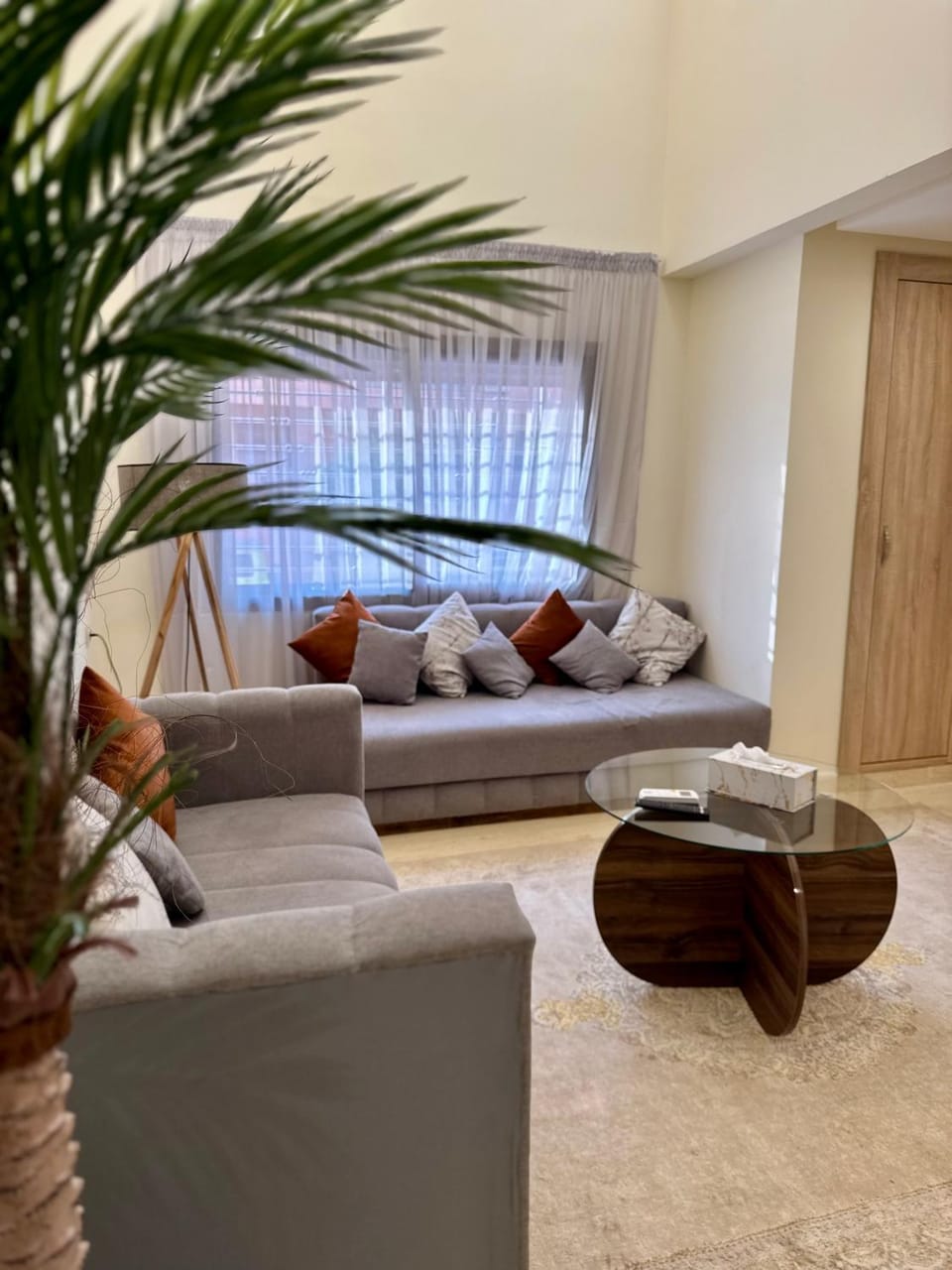 The Cosy Duplex With Gym Access & Near Mall, Palooza Apartment in Marrakesh