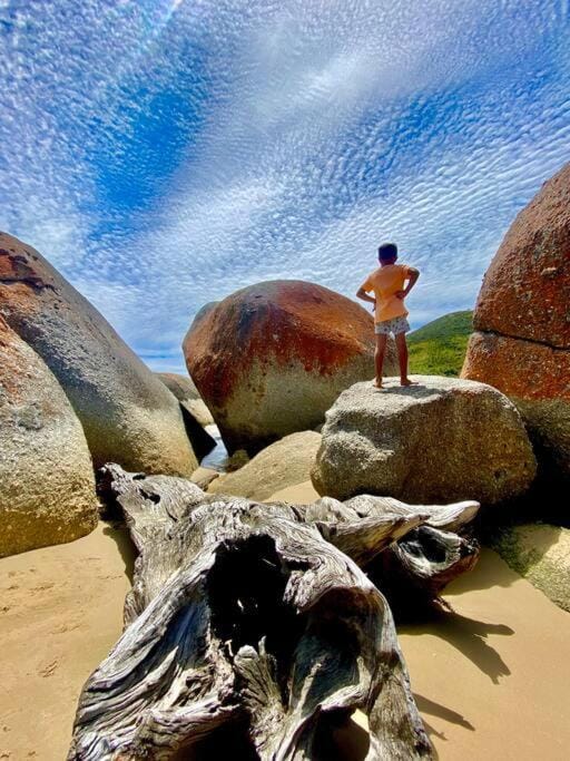 Nearby landmark, Natural landscape, Beach