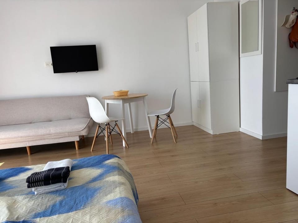 Apartment with sea and mountain view Apartment in Batumi