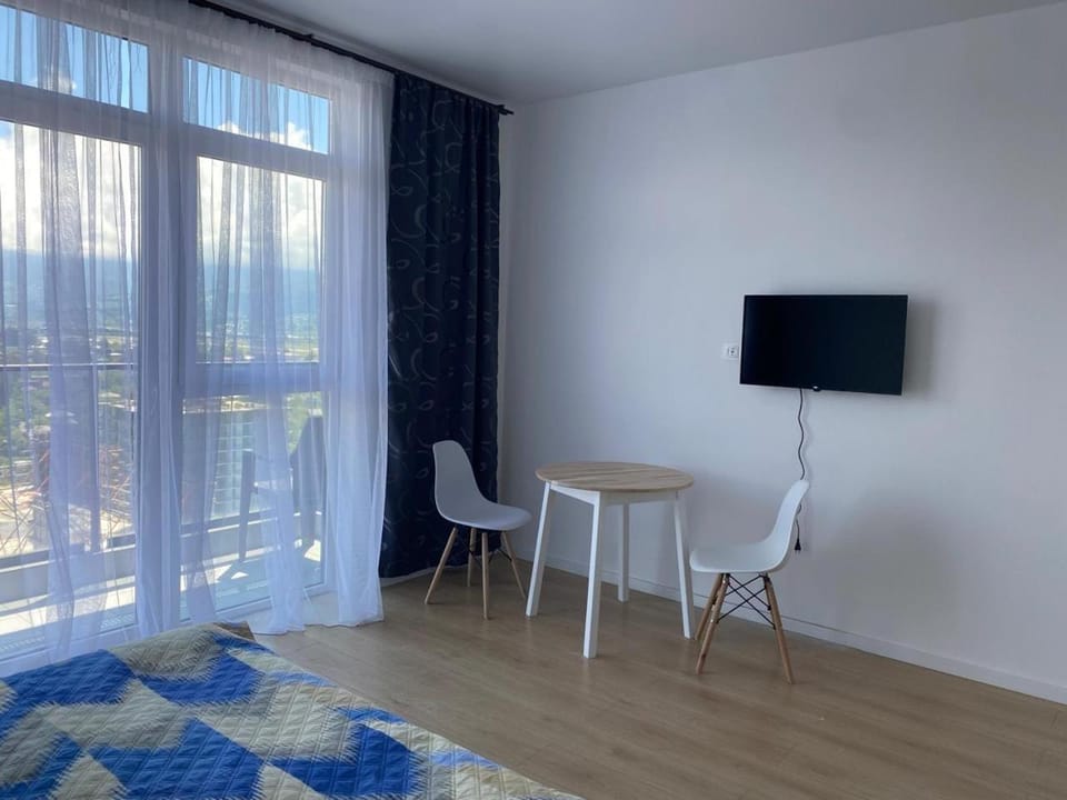 Apartment with sea and mountain view Apartment in Batumi