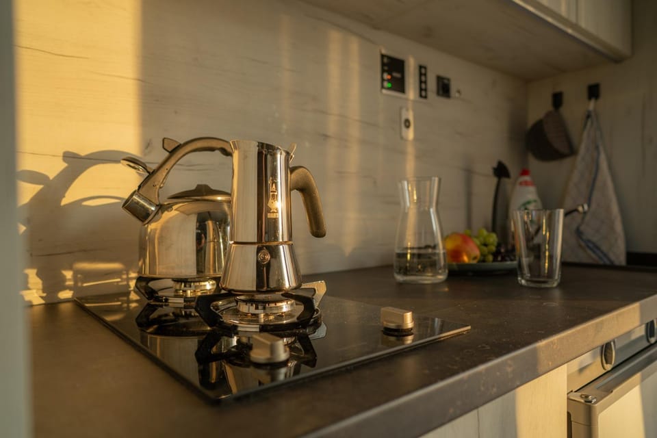 Bouda u třešní Luxury tent in South Bohemian Region