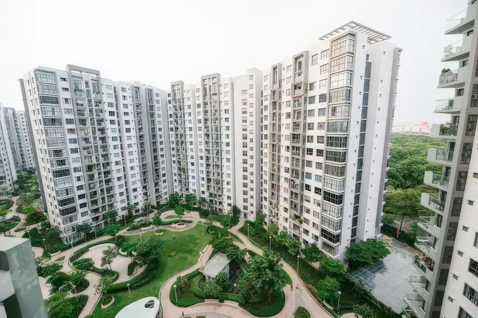 Property building, Day, Bird's eye view, City view, Street view