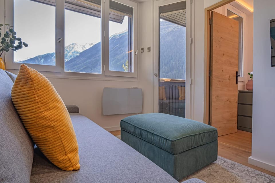 Chamois Blanc Rosières- bright 1 bed apartment with amazing views Apartment in Chamonix