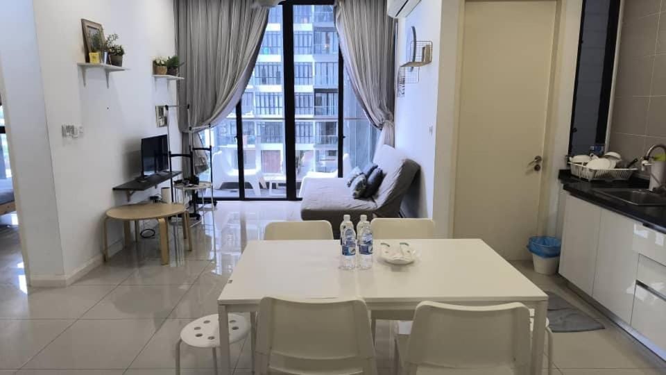 comfort stay 4pax-4 min to Legoland Apartment in Johor