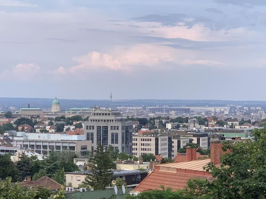 45m2 Buda hillside with panorama! Apartment in Budapest