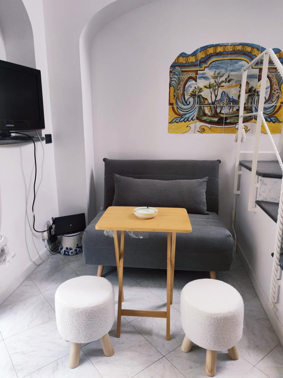 Communal lounge/ TV room