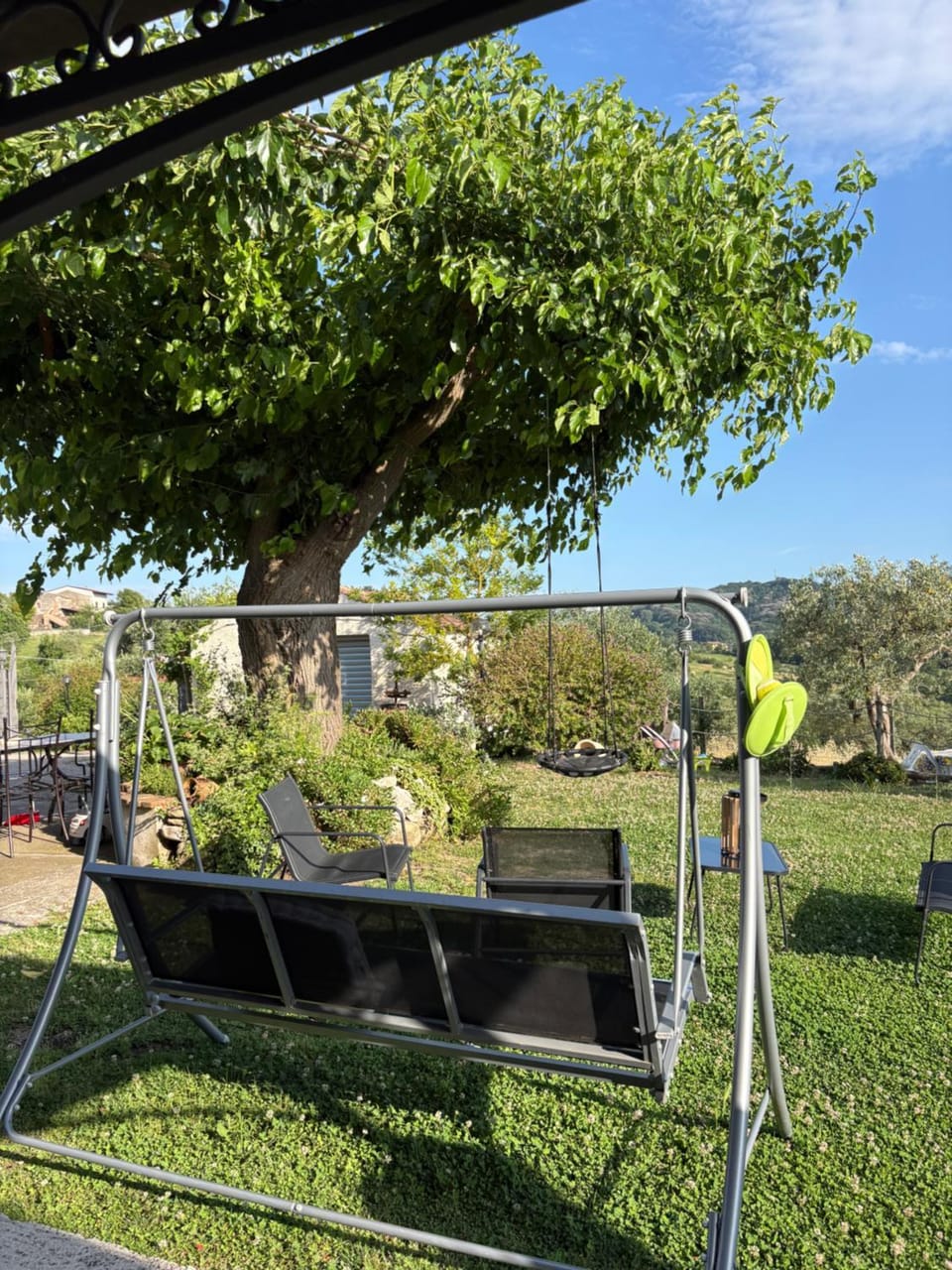 Sentiero Degli Ulivi Mascia Bed and Breakfast in Campania