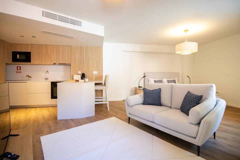 Kitchen or kitchenette, Living room, Dining area, Bedroom