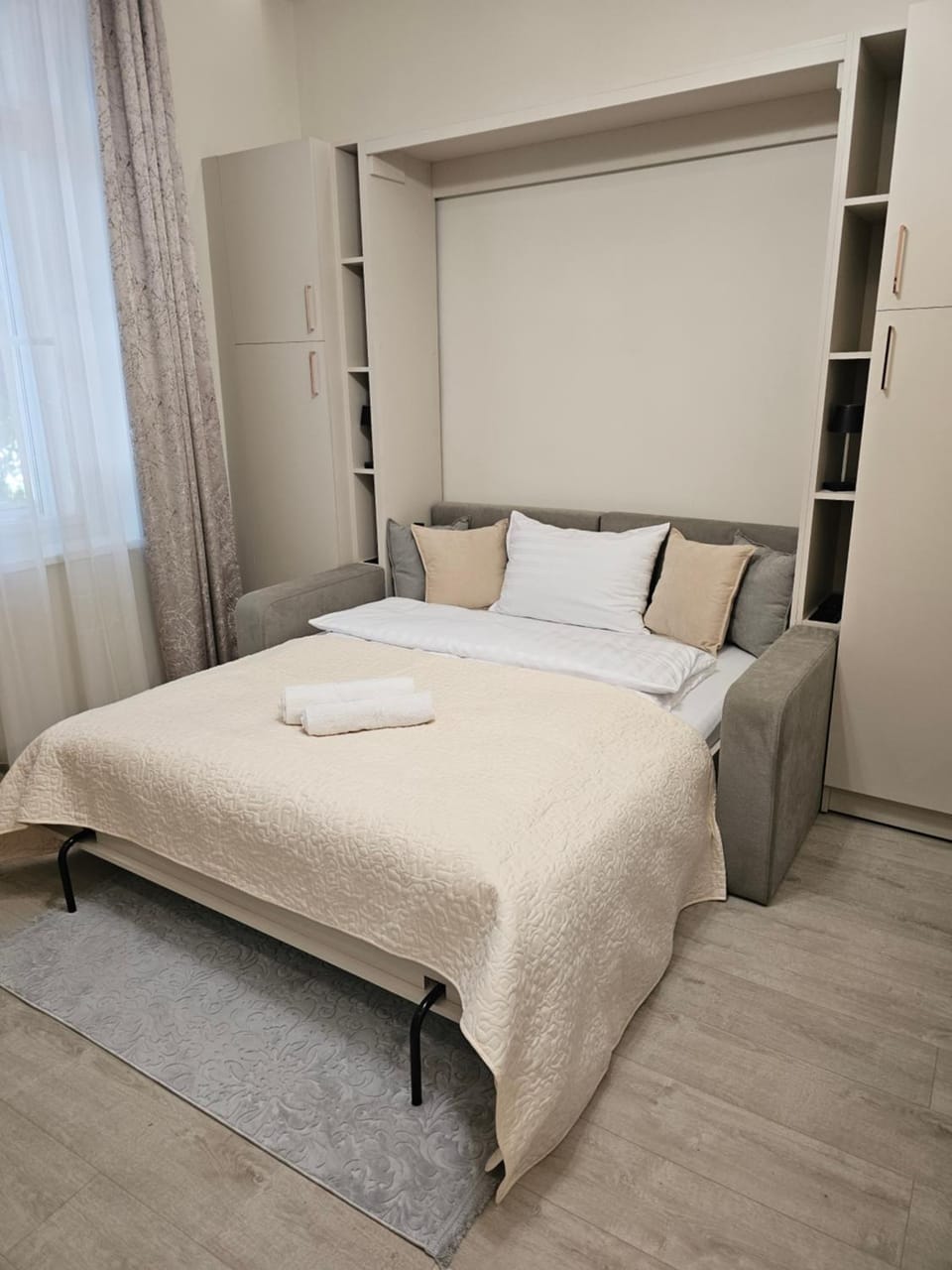 Living room, Bedroom