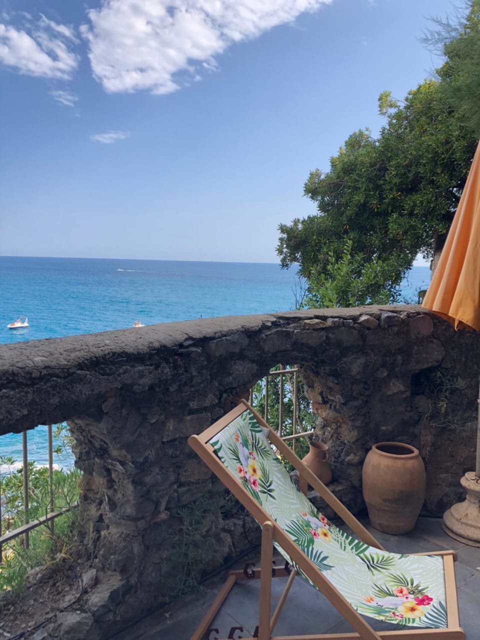 View (from property/room), Balcony/Terrace, Dining area, Sea view