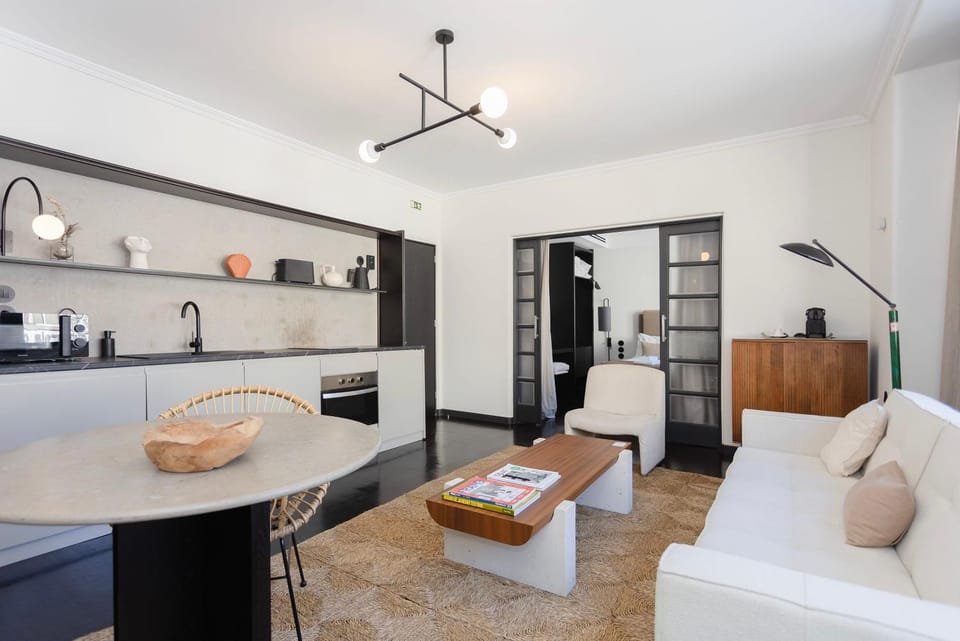 Kitchen or kitchenette, Living room, Dining area