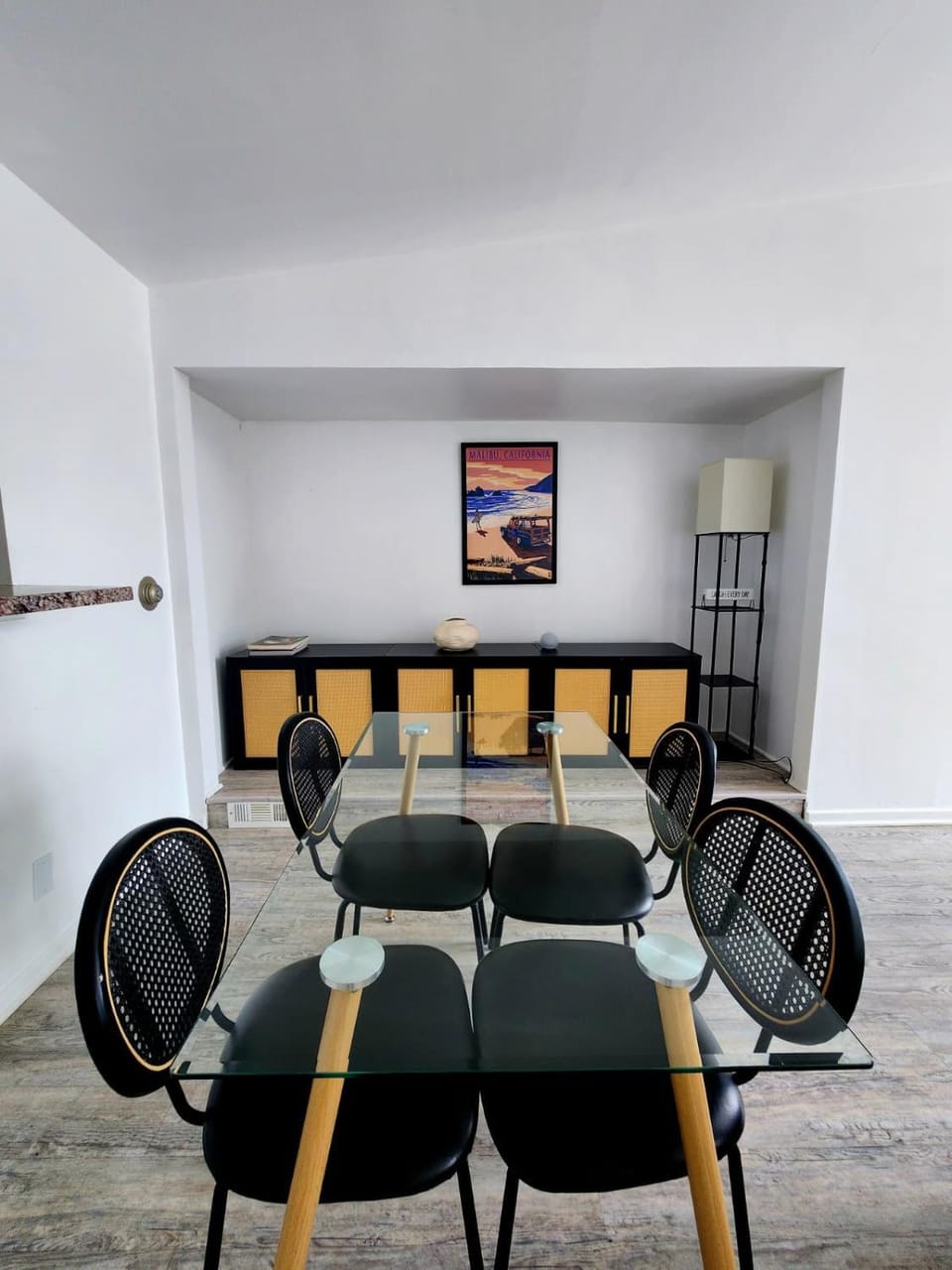 30 PCT OFF!! Limited Time! Malibu Ocean Wave with King Bed, Walking to Beach and Hiking Apartment in Malibu