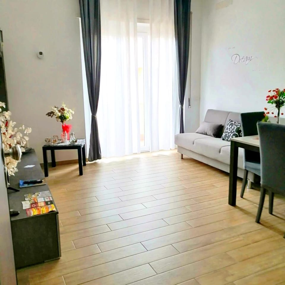 Fabio House Alloggio per uso Turistico Apartment in Fiumicino