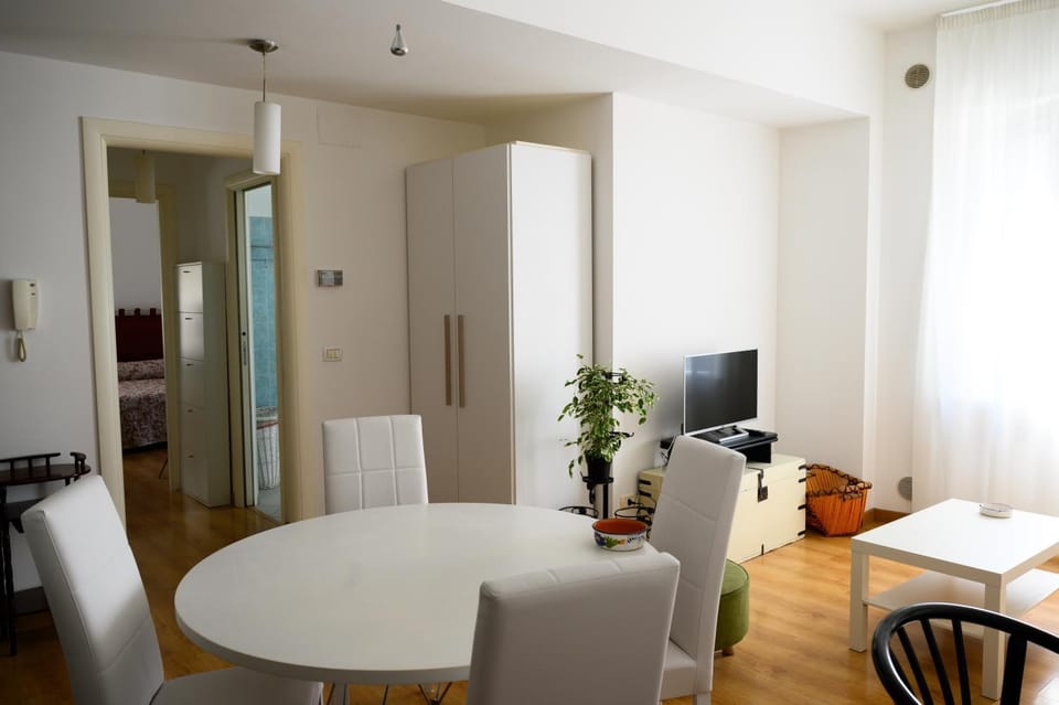 Piazza Roma Apartment Apartment in Abruzzo