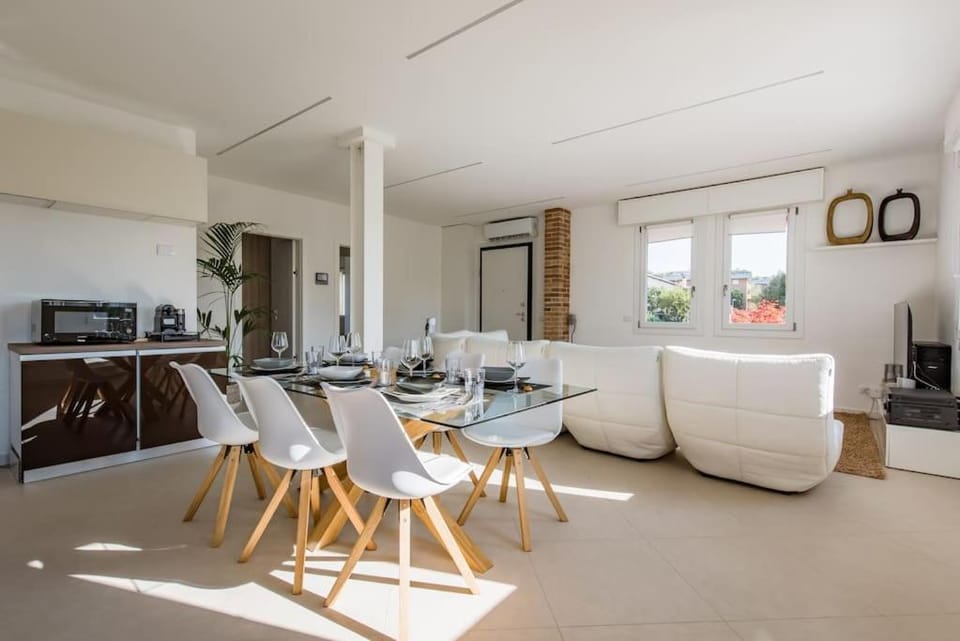 Apartment deluxe ground floor Venice/Treviso park Apartment in Veneto
