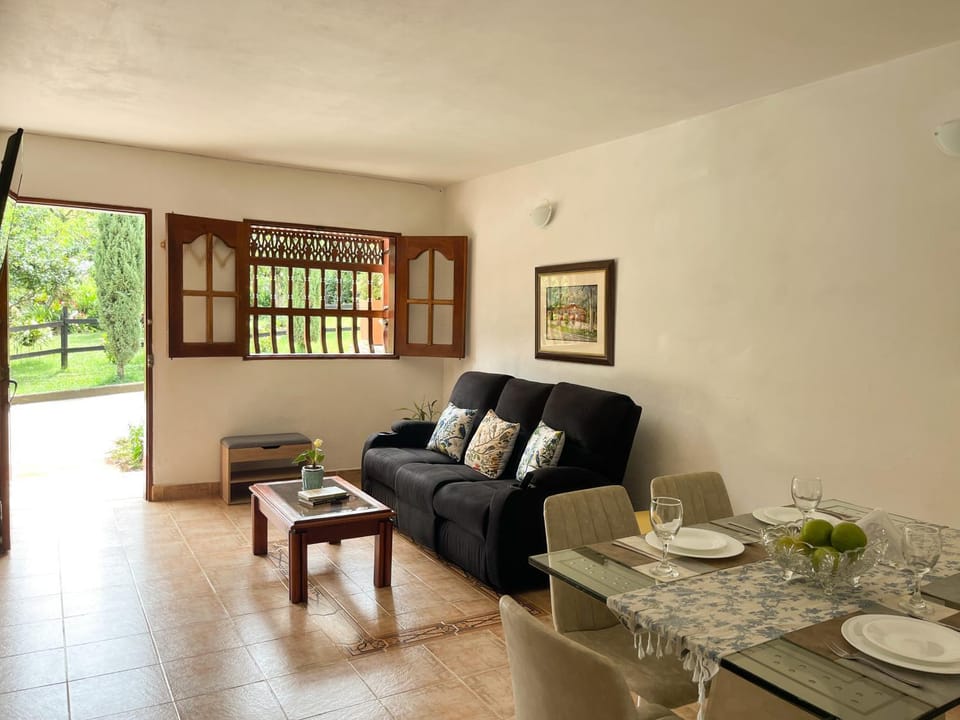 Casa El Pinar House in Jardín